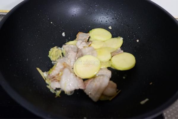五花蒜苔土豆片的做法图解6