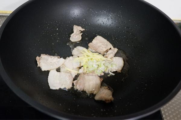 五花蒜苔土豆片的做法图解5