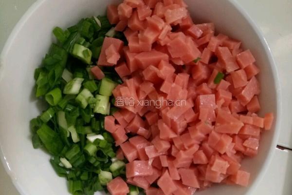 火腿饭饼的做法图解2