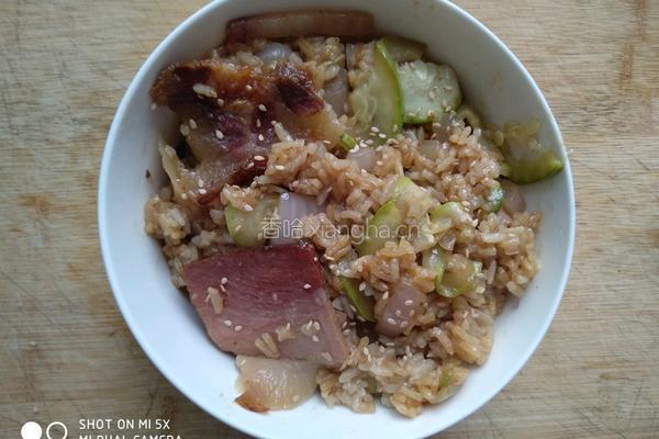 懒人电饭煲腊肉焖饭的做法图解17