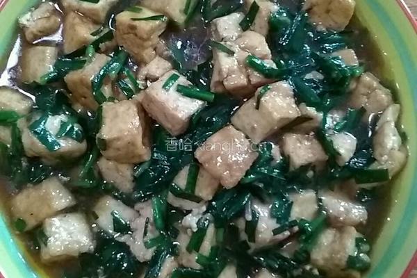 豆腐炒韭菜的做法图解5