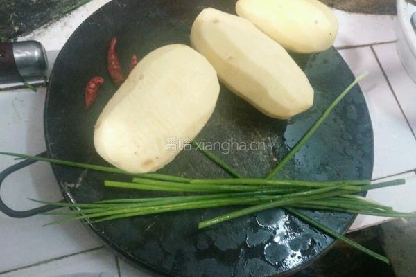 酸辣土豆丝的做法图解2