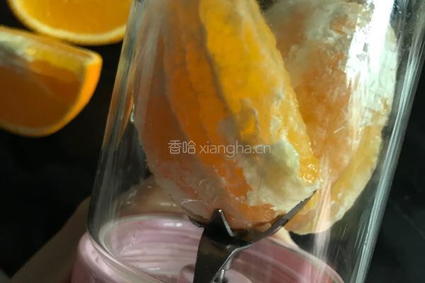 橄榄油香煎橙汁黑胡椒鸡胸肉的做法图解3
