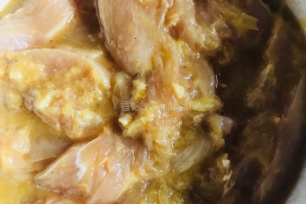 橄榄油香煎橙汁黑胡椒鸡胸肉的做法图解5