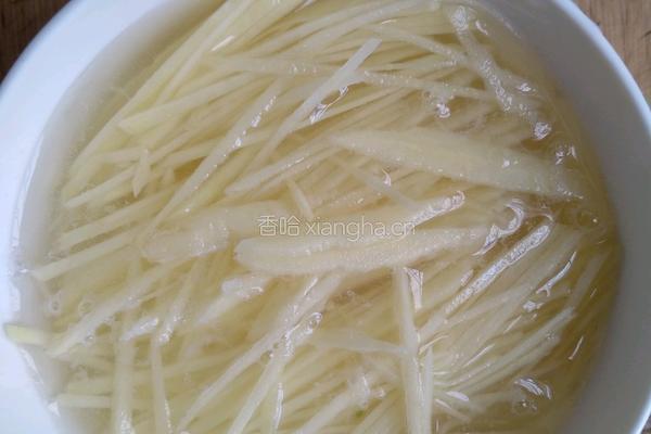 酸辣土豆丝的做法图解3