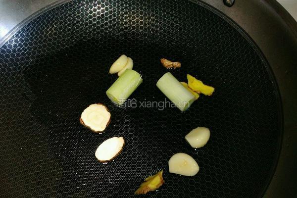荤味素南瓜的做法图解2