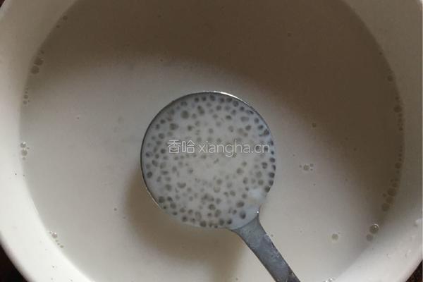 芒果菠萝西米露的做法图解4