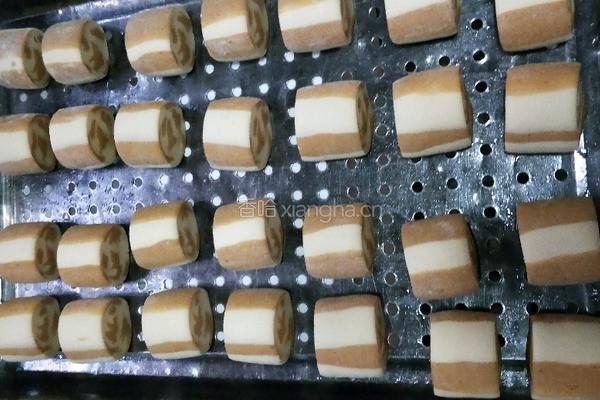 双色馒头的做法图解5