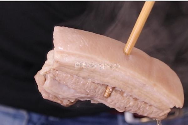 蒜泥白肉的做法图解3