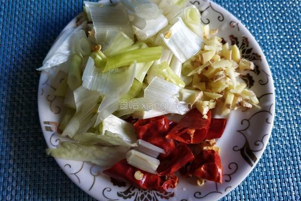 炒麻食的做法图解4