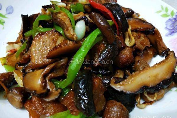 干香菇炒五花肉的做法图解15