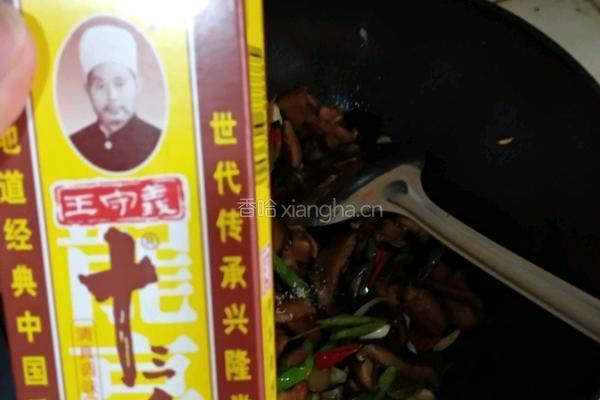 干香菇炒五花肉的做法图解14