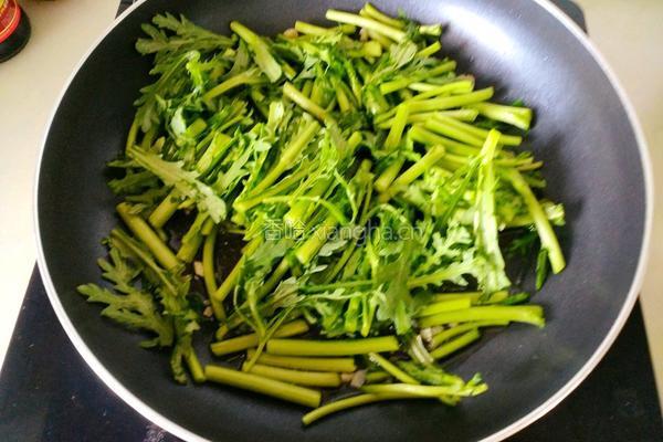 蒜蓉茼蒿的做法图解8