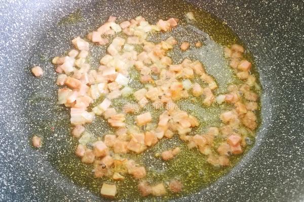 培根时蔬焗饭的做法图解3