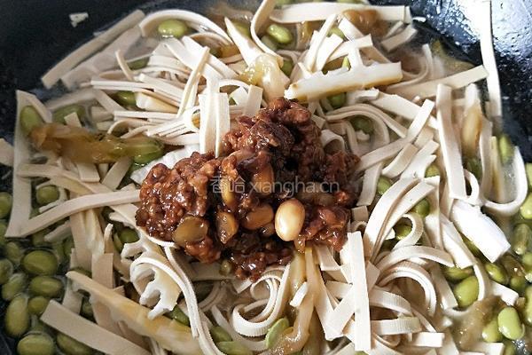 肉酱炒百叶丝的做法图解8