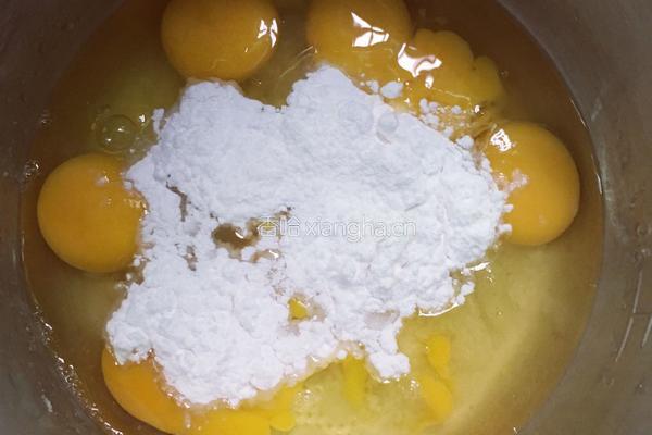 八寸全蛋蛋糕(含杯子蛋糕)的做法图解1