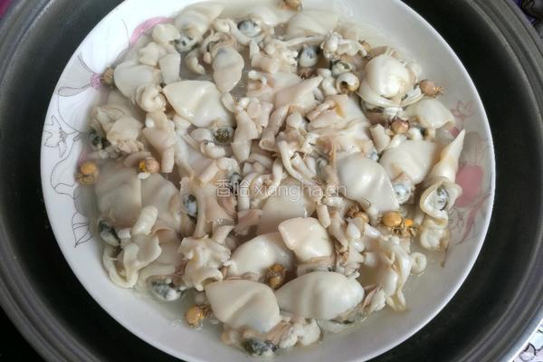 蒜蓉沙螺蒸粉丝的做法图解4