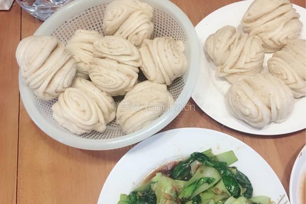 五香花卷的做法图解15