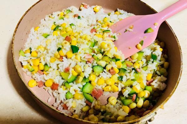 爱心炒饭的做法图解6