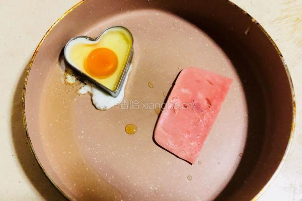 爱心炒饭的做法图解7