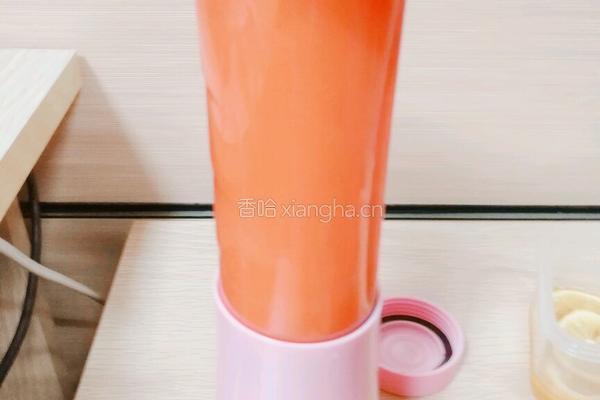 苹果胡萝卜汁的做法图解4