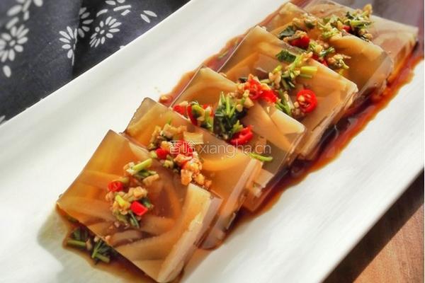 凉拌水晶肉皮冻的做法图解11