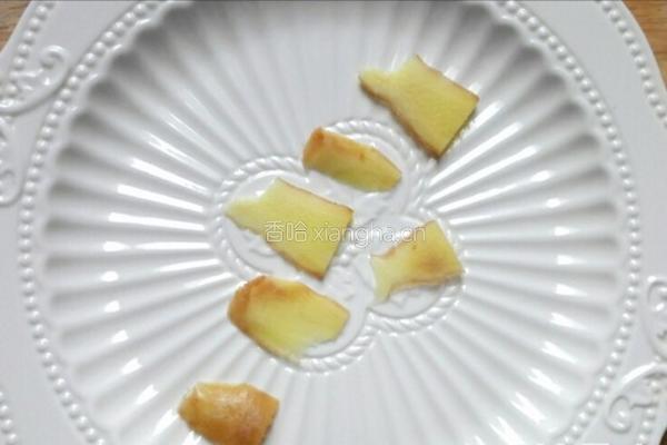 清蒸鲈鱼的做法图解3