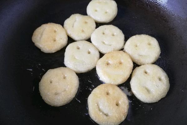 笑脸土豆饼的做法图解5