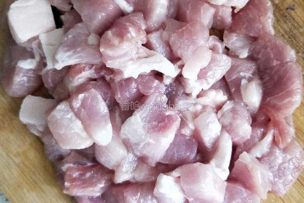 角瓜辣椒肉馅饺子的做法图解4