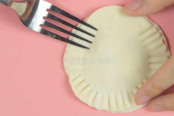 饺子皮版鸡蛋灌饼的做法图解3