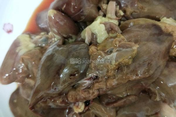 鸡肝炖土豆的做法图解1