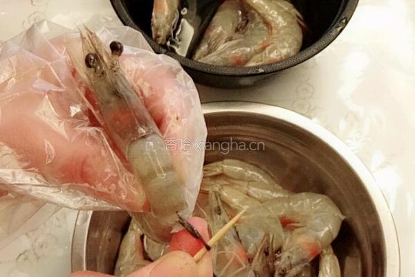 香辣口水虾的做法图解2