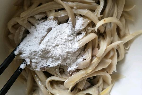 油炸杏鲍菇的做法图解4