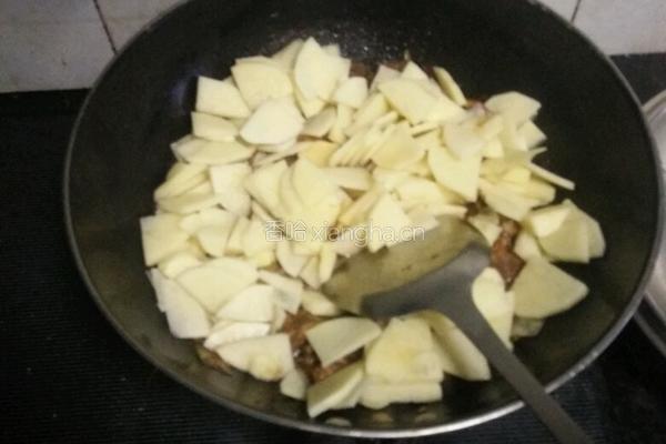 辣子鸡的做法图解4