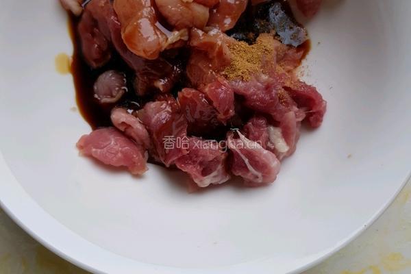 韭菜炒肉的做法图解5