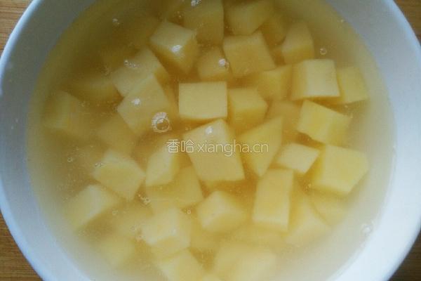 土豆鸡丁的做法图解3