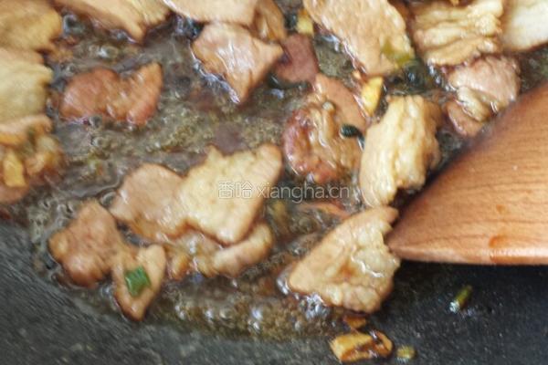 排骨肉炒蒜薹的做法图解9