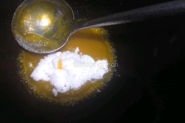 鲜果溜虾球的做法图解3