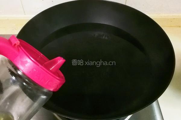 豇豆猪肉水饺的做法图解2