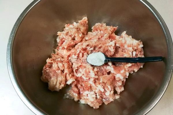 豇豆猪肉水饺的做法图解7
