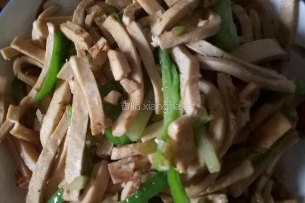 青椒炒豆腐干的做法图解3