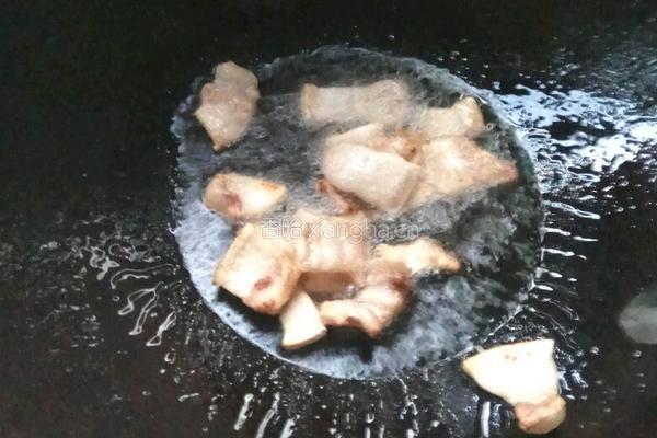 酸藠头炒鸡杂的做法图解5