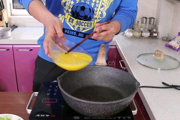 苦瓜炒鸡蛋的做法图解5