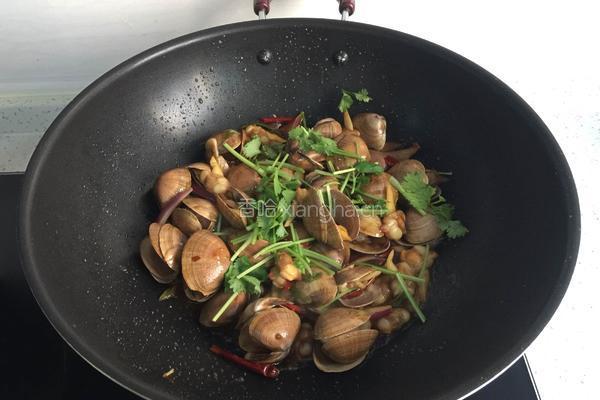 辣炒黄蚬子的做法图解9
