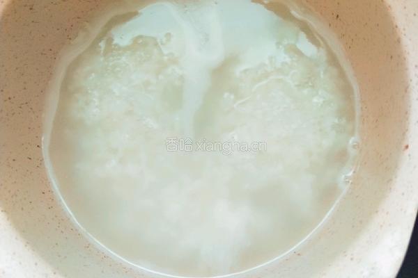 宝宝辅食香蕉燕麦粥的做法图解3