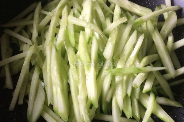 黄瓜荷包蛋面的做法图解6