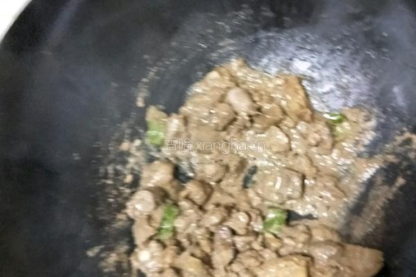 尖椒炒鸡肝的做法图解9
