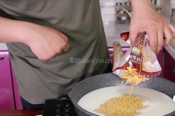 内蒙古奶茶的做法图解2