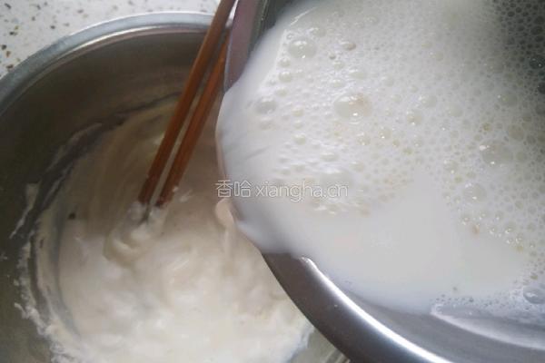彩虹慕斯蛋糕的做法图解8