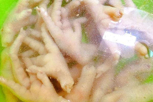 网红柠檬鸡爪的做法图解10